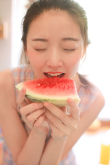 年轻的女教师6